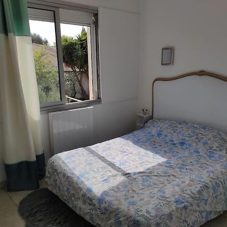 Joli Appartement Avec Cour Prive A 5 Minutes A Pied De La Plage Sanary-sur-Mer Eksteriør bilde